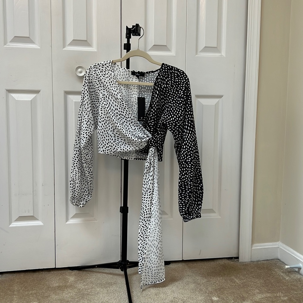 NWT Lulus Wrap Blouse